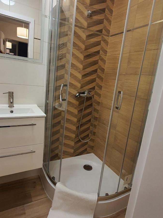 Apartament Lakowa ポラニツァ・ズドゥルイ エクステリア 写真