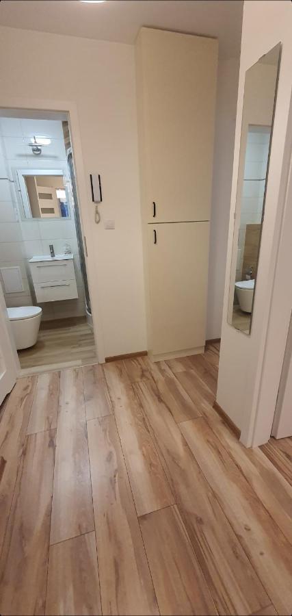 Apartament Lakowa ポラニツァ・ズドゥルイ エクステリア 写真